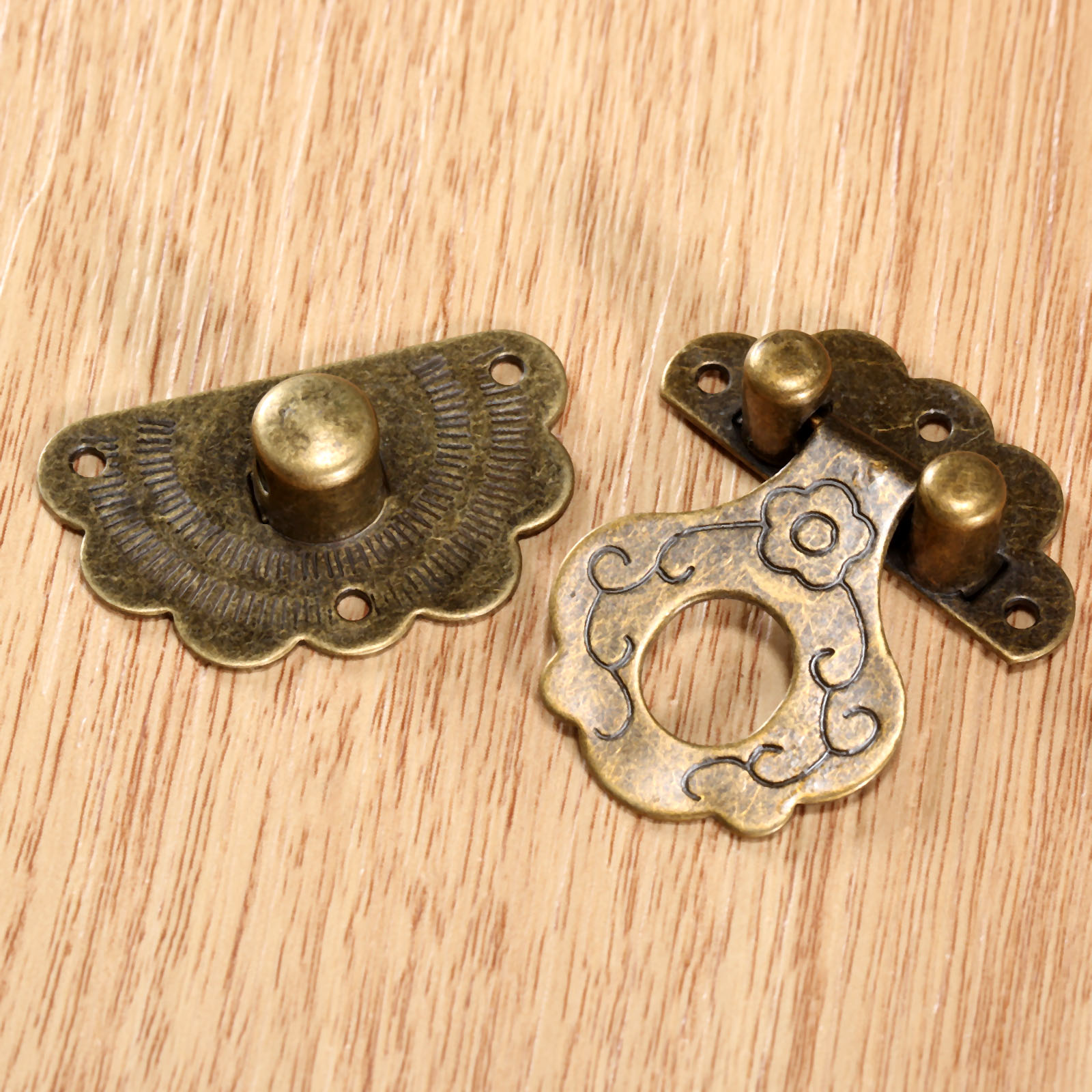Antique Bronze Hasps Lock Deco - Antique Brass Hook ulasan dan harga