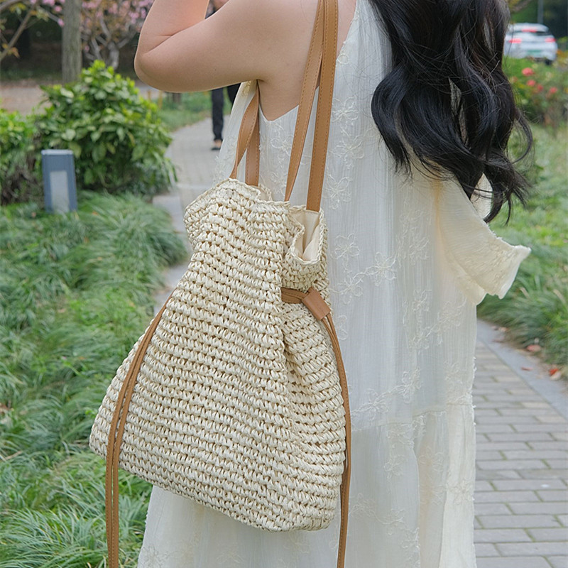 Fashion Female Luxury Designer - Interior Design Bali ulasan dan harga